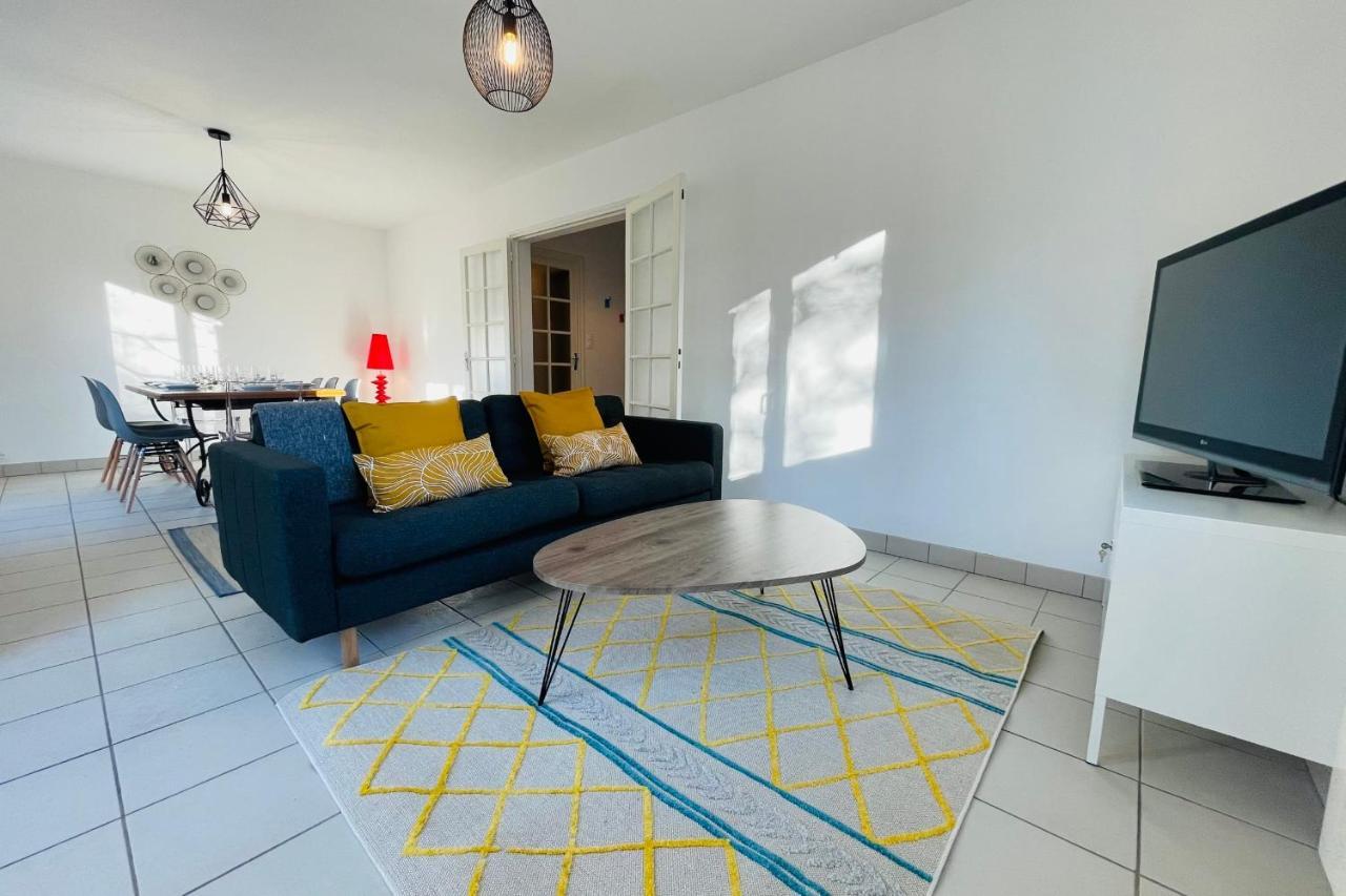 ז'ואה-לה-טור The House Of The Green Way A Charming Pied-A-Terre For Your Walks In Toura מראה חיצוני תמונה